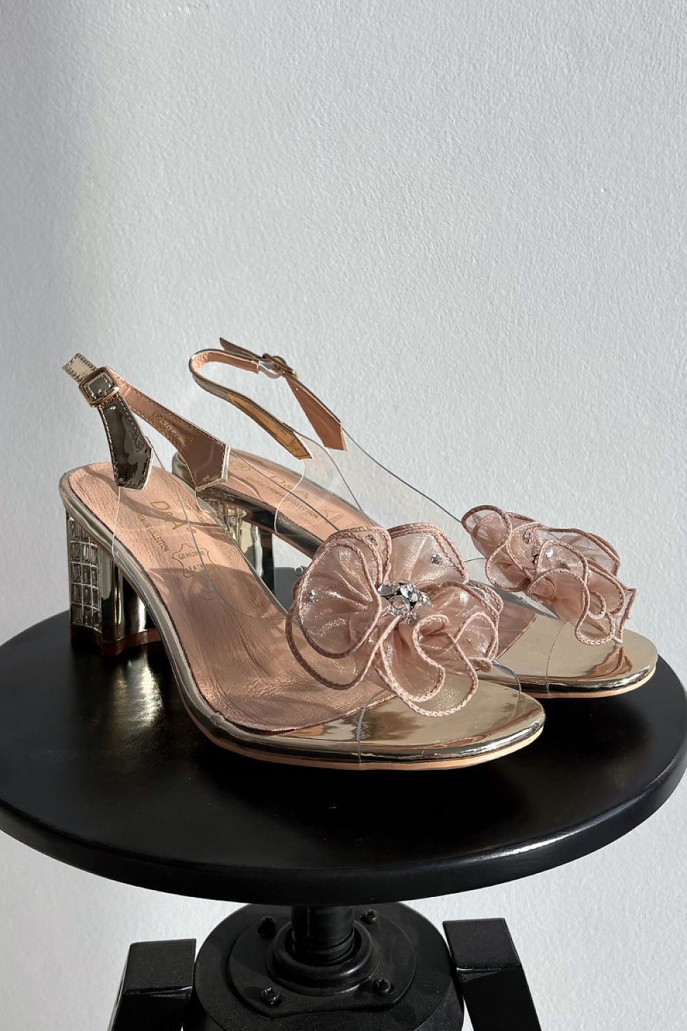  Sandały Model DA MR52-238 Gold - Step in style 