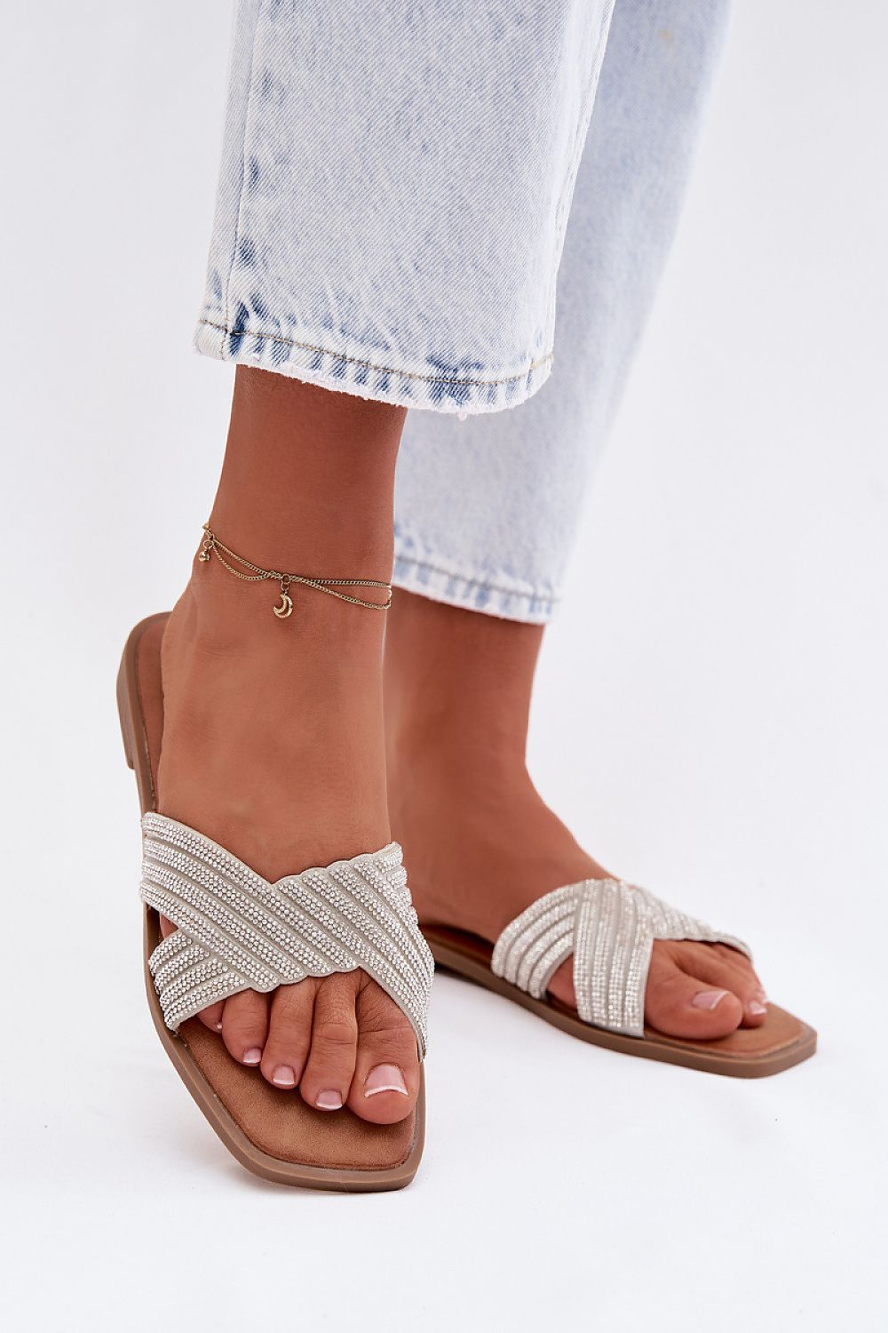  Sandał Klapki Model Zinnia WS-62 Silver - Step in style 
