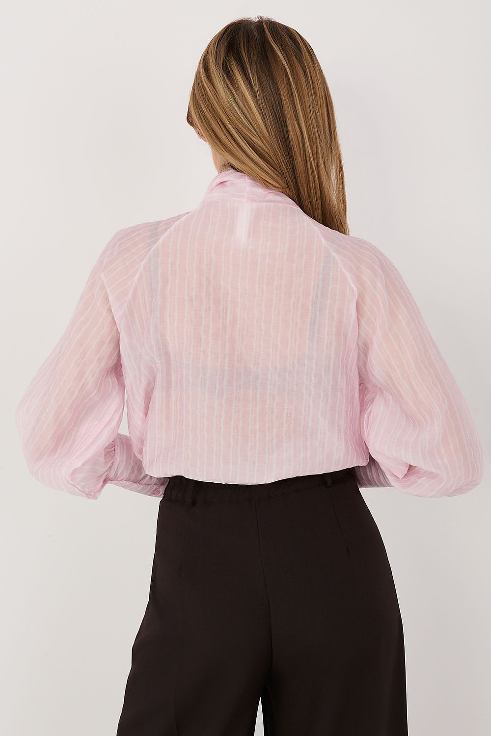   Koszula Damska Model IT-KS-26010.76 Light Pink - Italy Moda 