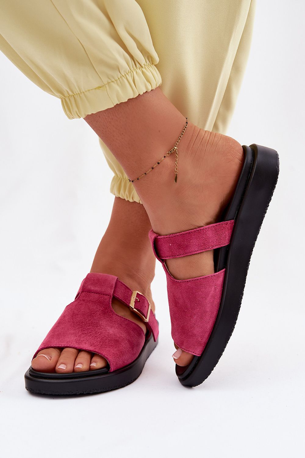  Sandał Klapki Model Zemela 26SD18-51 Fuksja - Step in style 