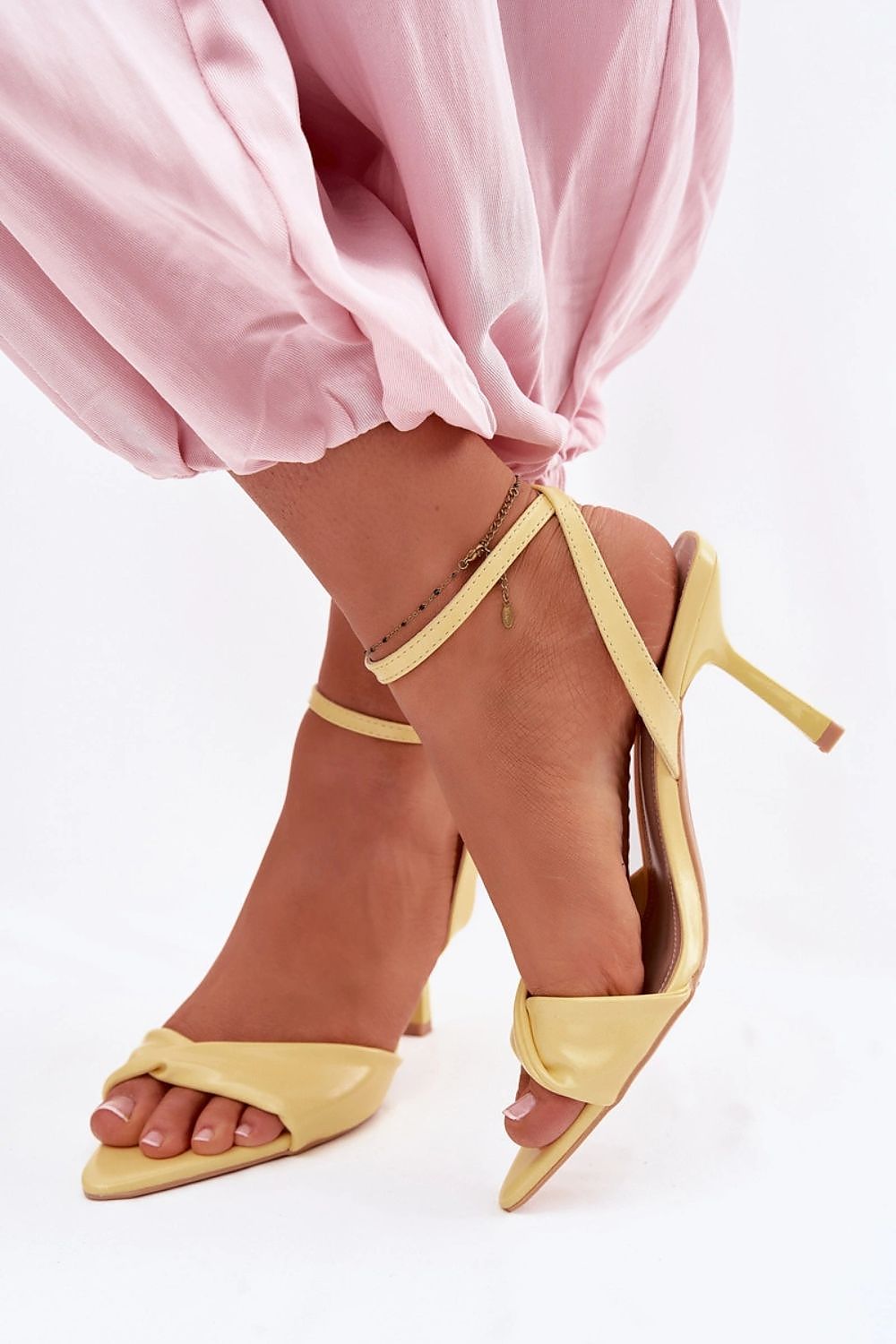  Sandały Model Sedira 3385 Yellow - Step in style 