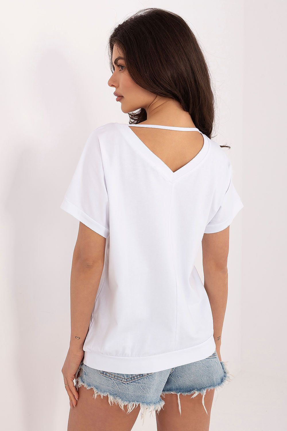   Bluzka Model RV-BZ-A1321.91 White - Rue Paris 
