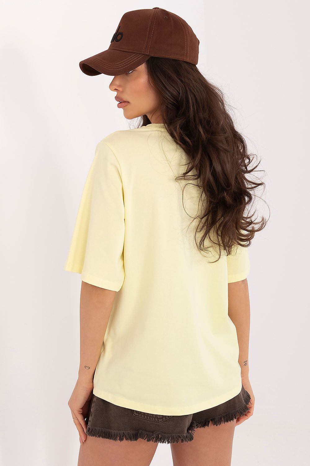   Tshirt Damski Model RV-TS-A1089.87 Light Yellow - Rue Paris 