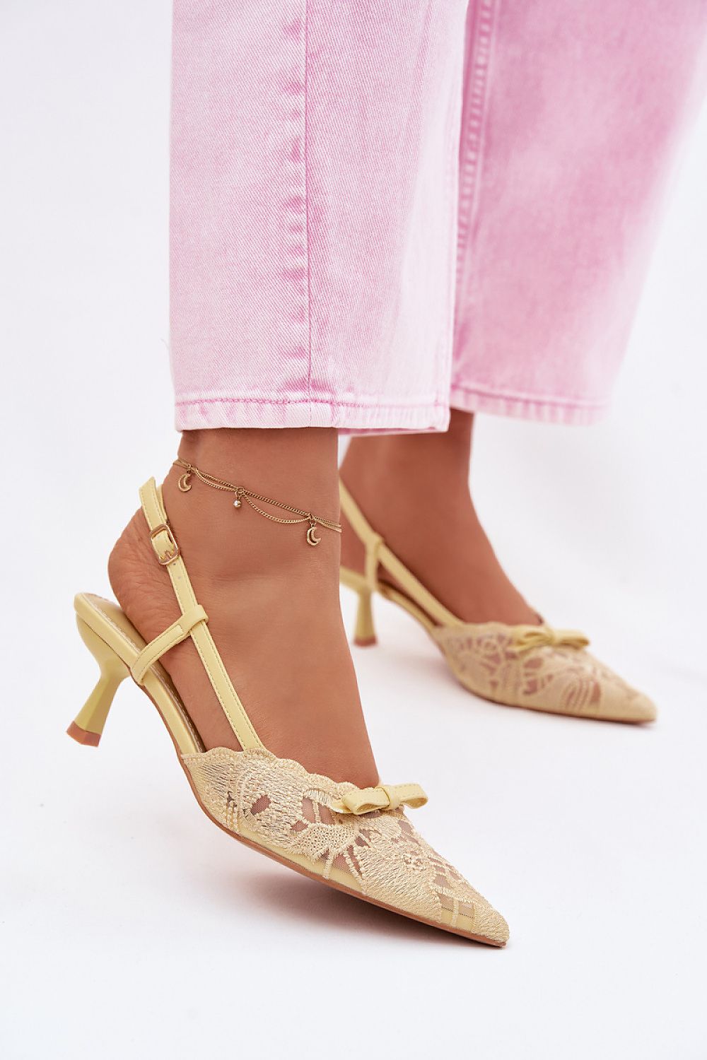  Sandały Model Maribelle 22-390 Yellow - Step in style 