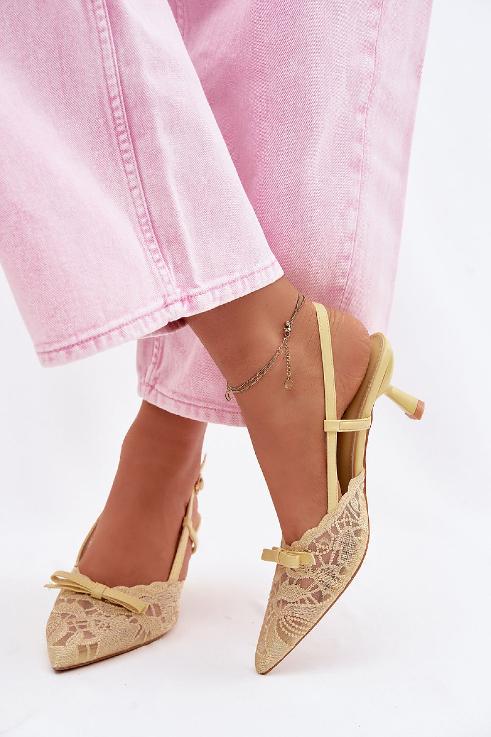  Sandały Model Maribelle 22-390 Yellow - Step in style 