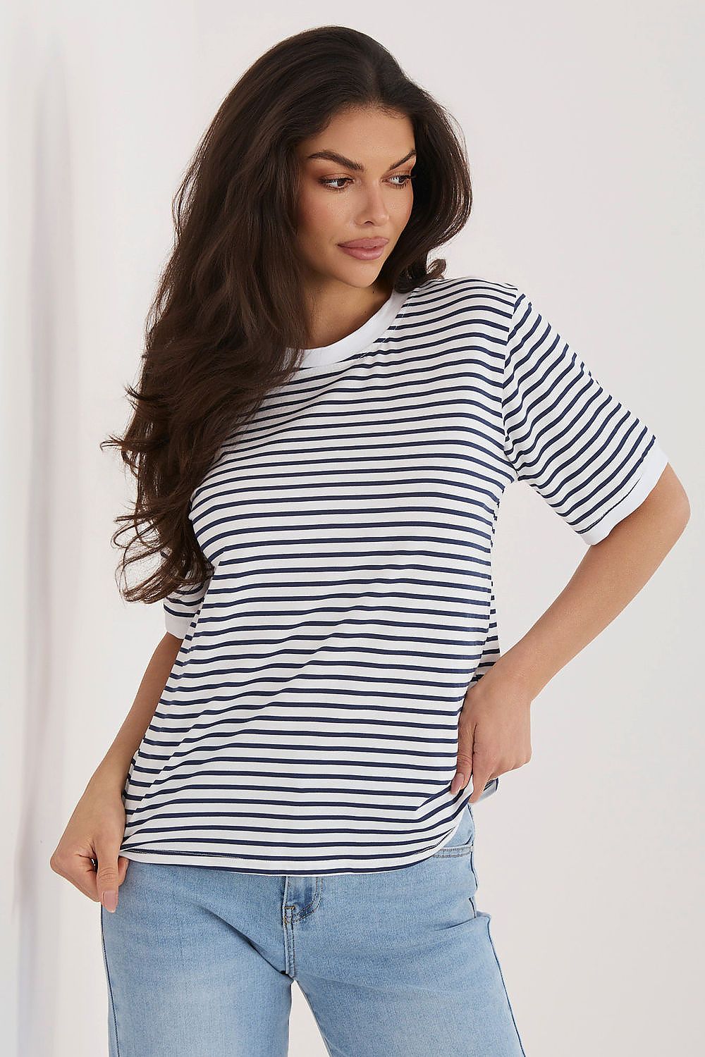   Tshirt Damski Model IT-TS-20881.85 White/Navy - Rue Paris 