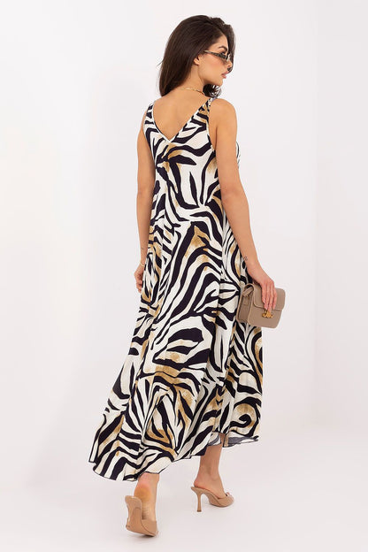  Sukienka Model IR-SK-LD2569-2.80 Black - Italy Moda 