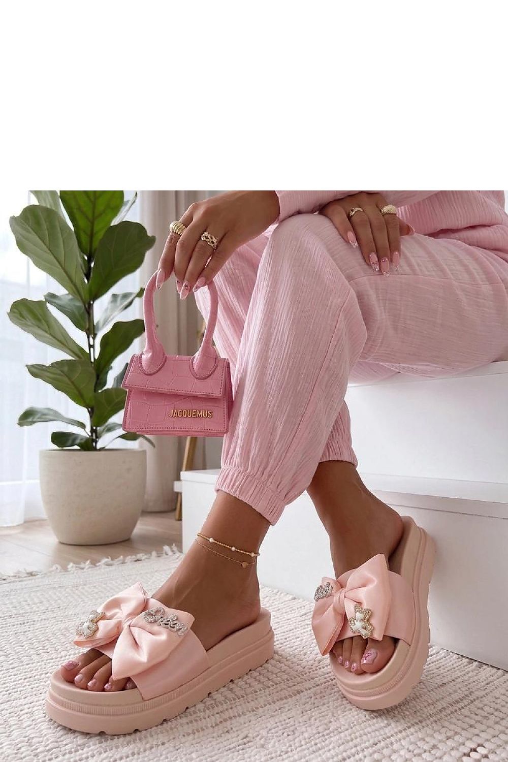  Sandał Klapki Model Ines TC-4083 Pink - Solea 