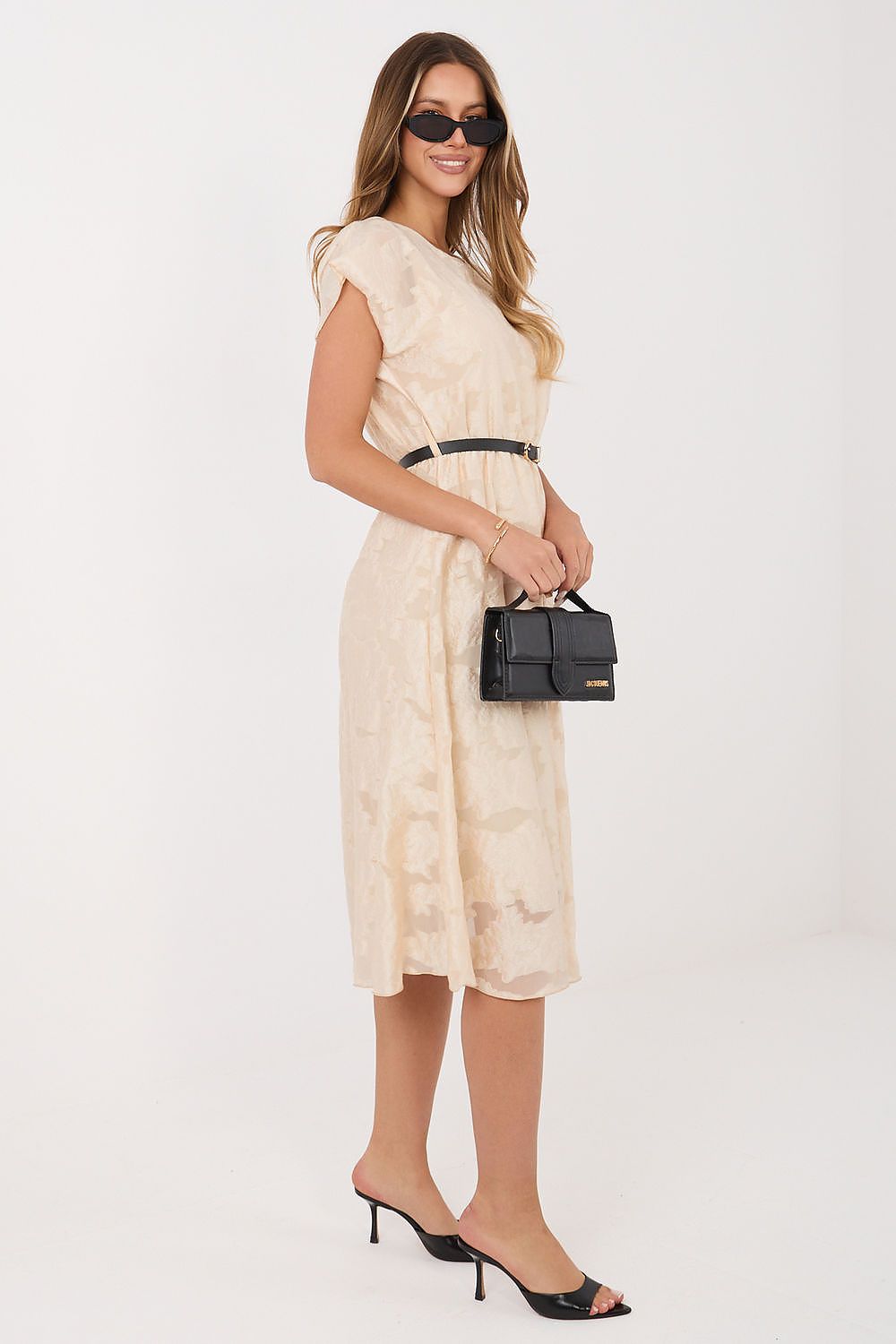   Sukienka Model IT-SK-16060.91 Beige - Rue Paris 