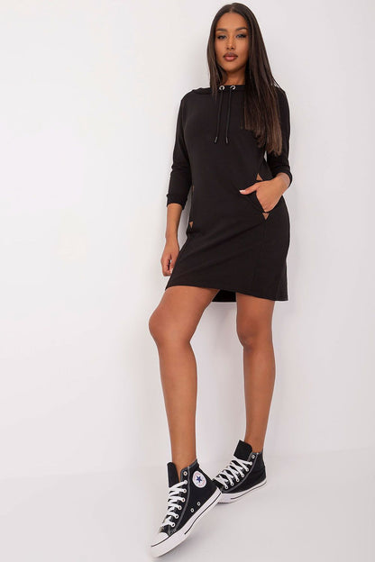  Sukienka Model RV-SK-9070-1.21 Black - Rue Paris 