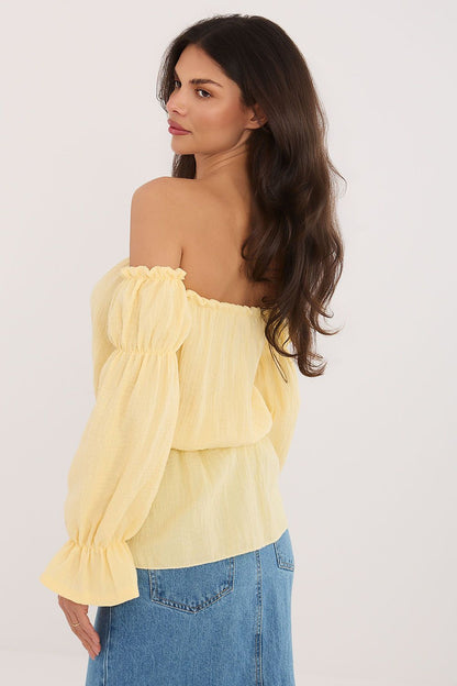   Bluzka Model MI-BZ-M682.92 Light Yellow - Italy Moda 