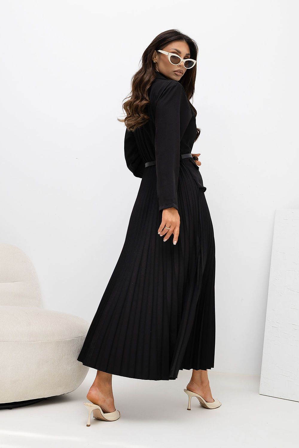  Sukienka Model IT-SK-21599-1.03 Black - Rue Paris 