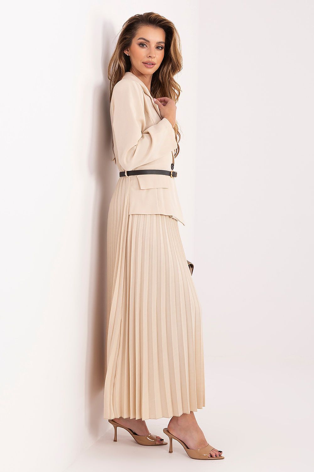  Sukienka Model IT-SK-21599-1.03 Light Beige - Rue Paris 