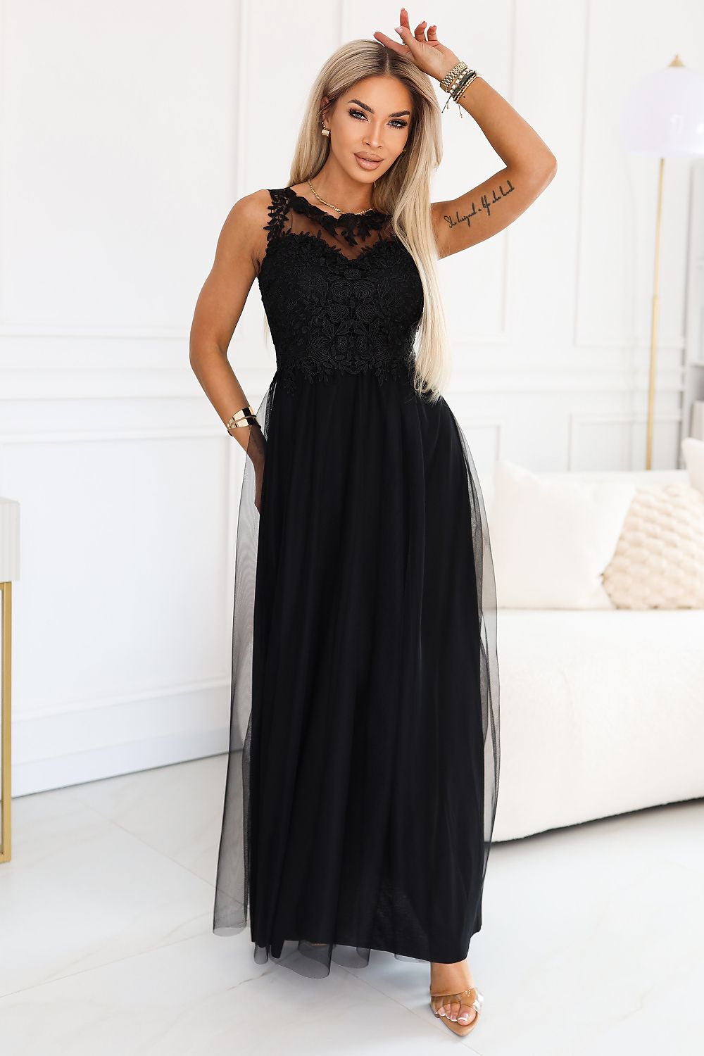  Sukienka Model 672-4 Black - Numoco 