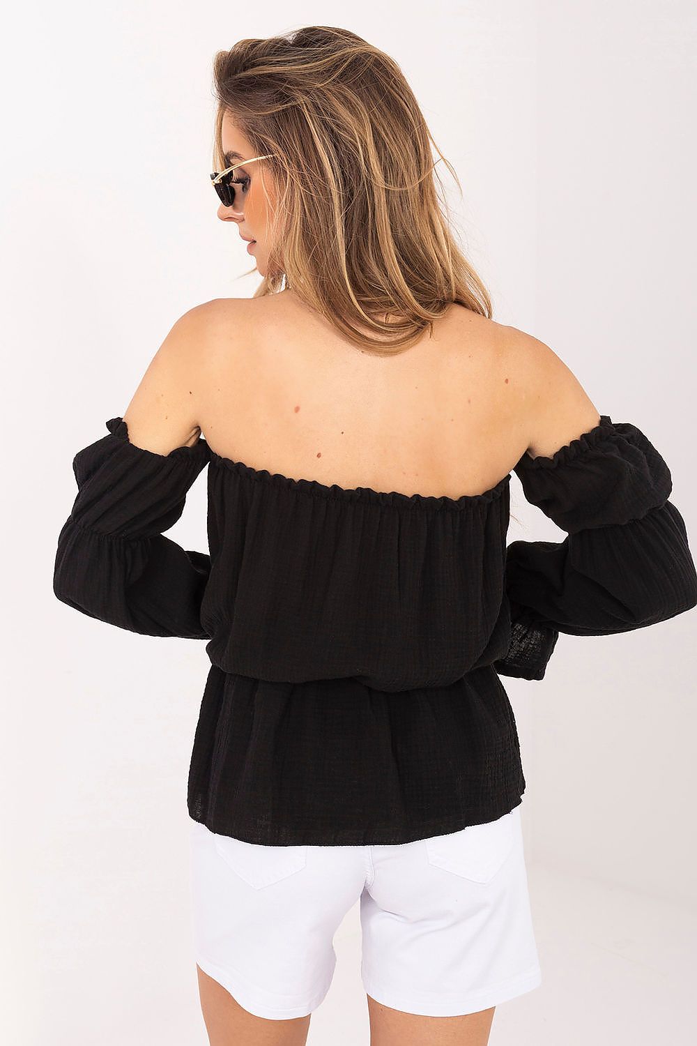   Bluzka Model MI-BZ-M682.92 Black - Italy Moda 