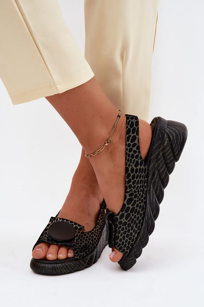  Sandały Model Artiker 58C0296 Black/Gold - Step in style 