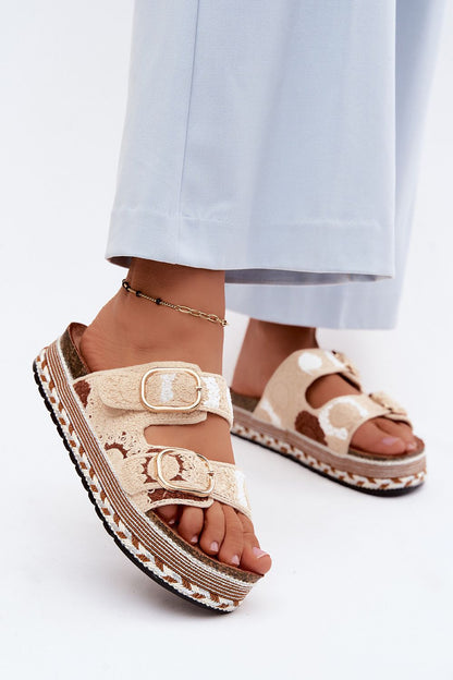  Sandał Klapki Model Glimma LX9632 Beige - Step in style 