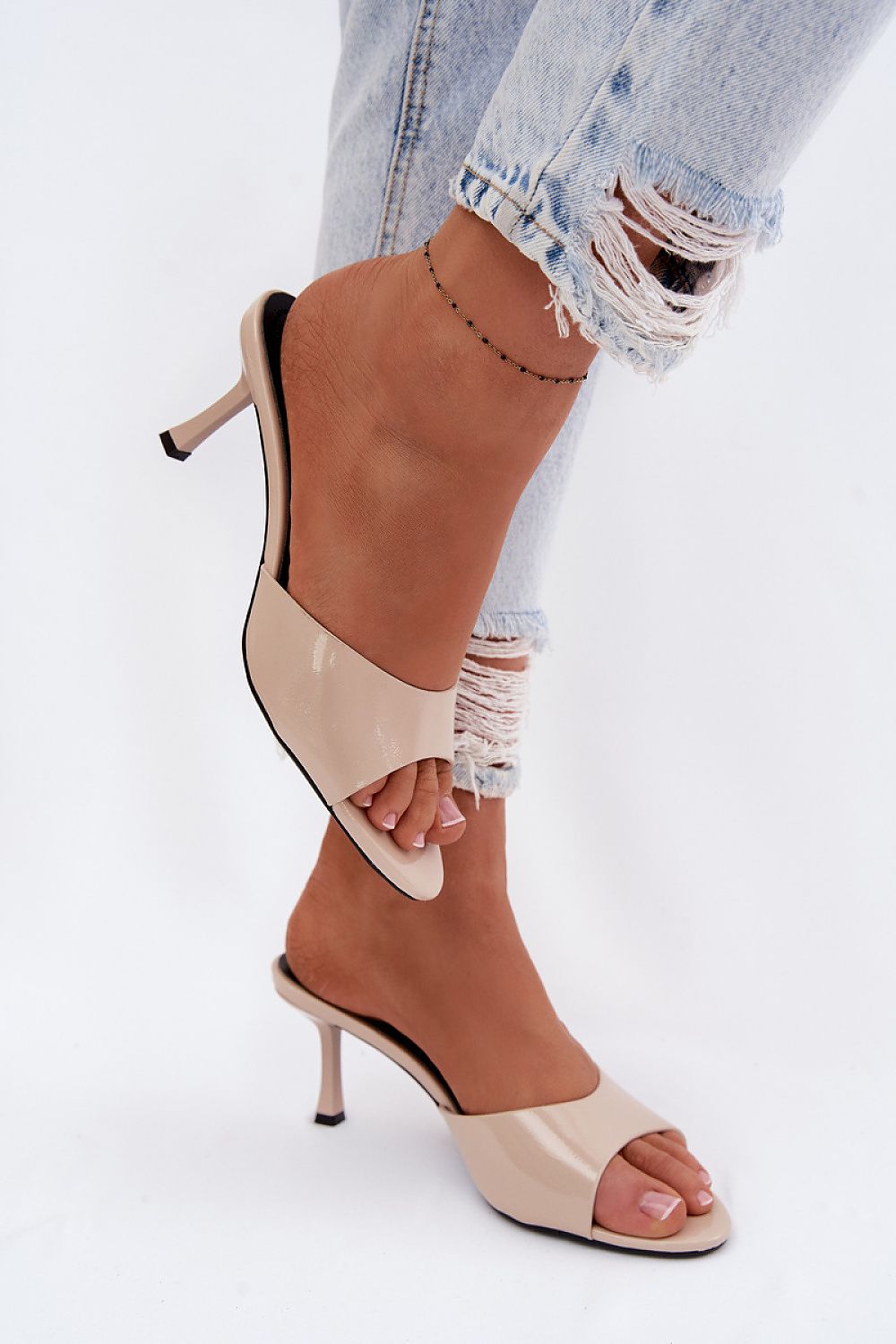  Sandał Klapki Model Melissea UC-162 Beige Lakier - Step in style 