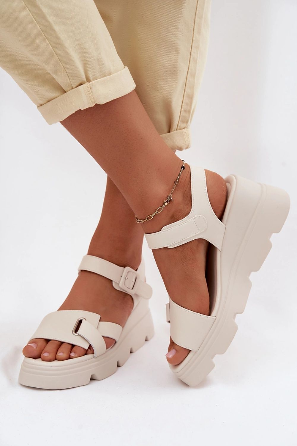  Sandały Model Artiker 54C1624 Light Beige - Step in style 