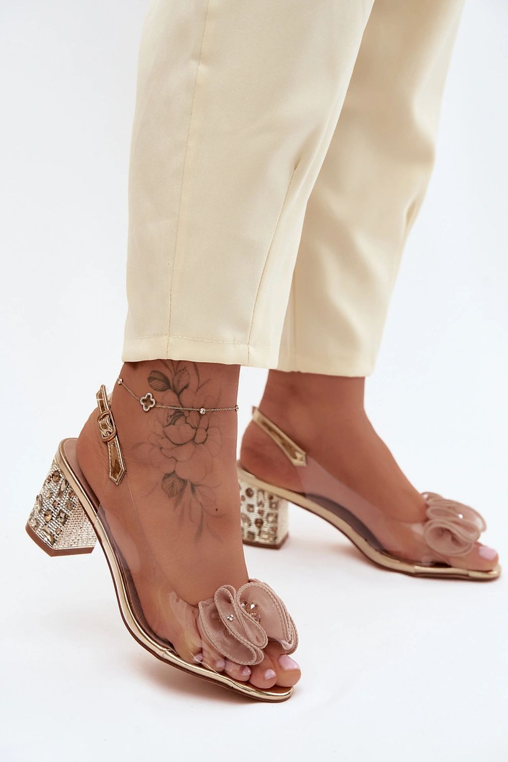  Sandały Model DA MR61-9012 Gold - Step in style 