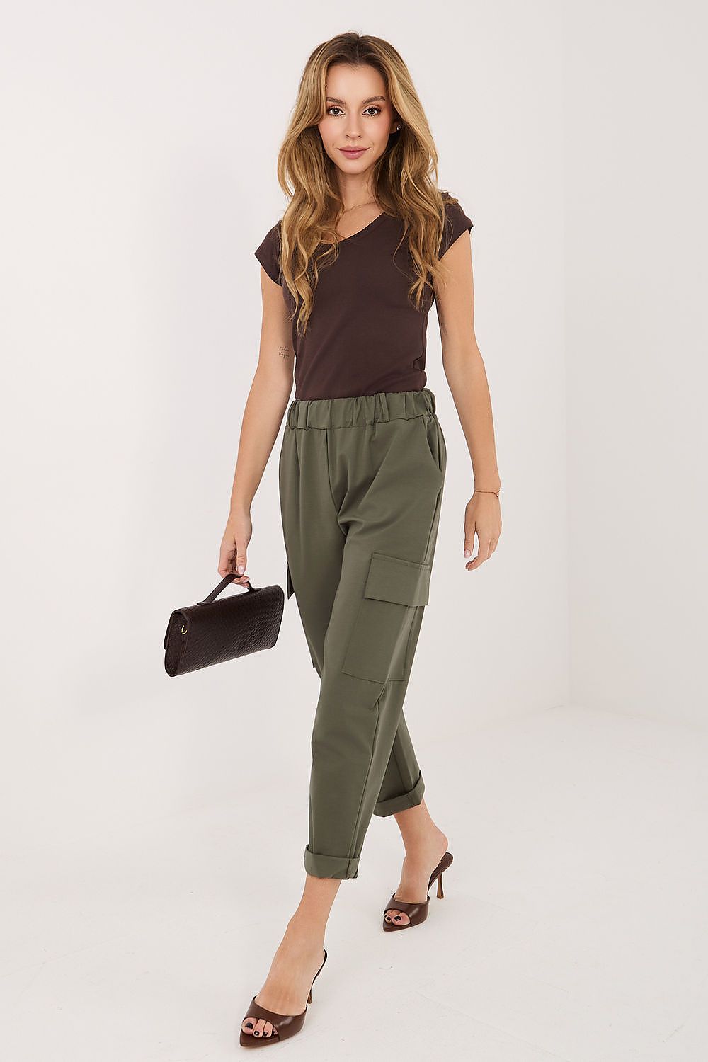   T-shirt Damski Model RV-TS-A1360.02P Dark Brown - Rue Paris 