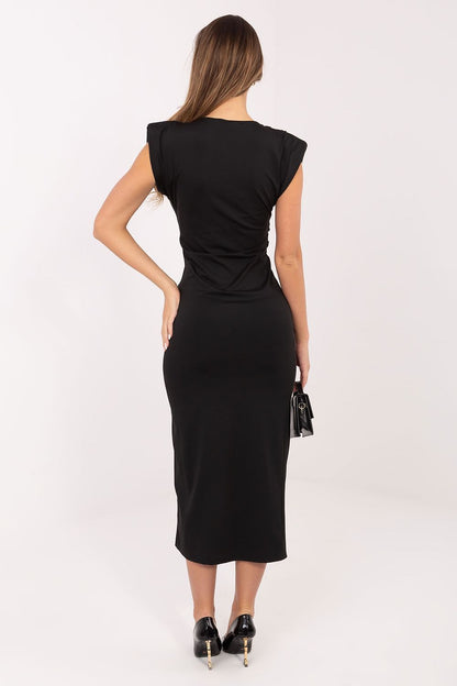   Sukienka Model IT-SK-22350.86 Black - Rue Paris 