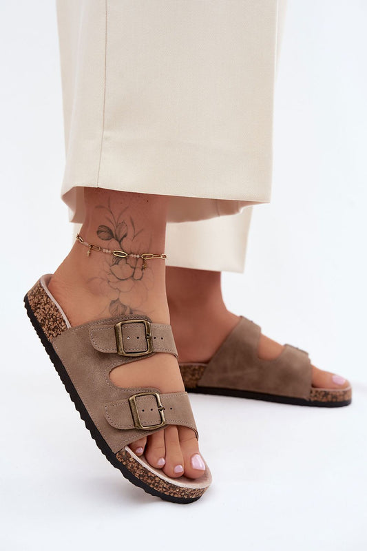  Sandał Klapki Model Harleen 25SD21-8322 Khaki - Step in style 