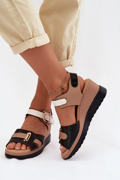  Sandały Model Artiker 58C0316 Beige/Black - Step in style 