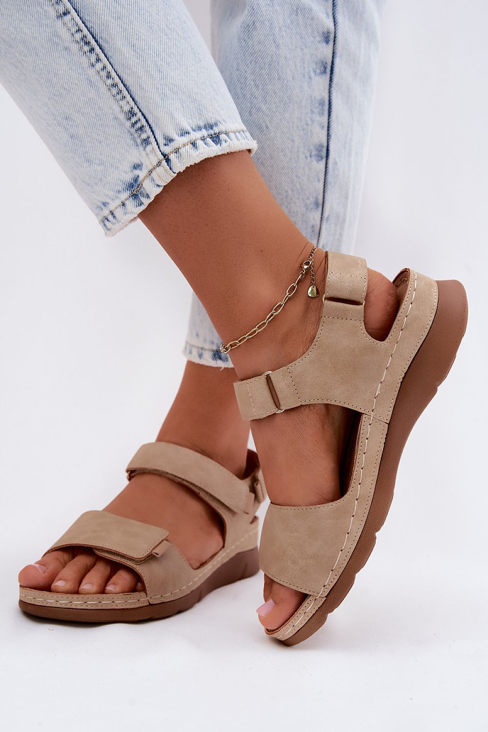  Sandały Model Linora 26SD98-191 Beige - Step in style 