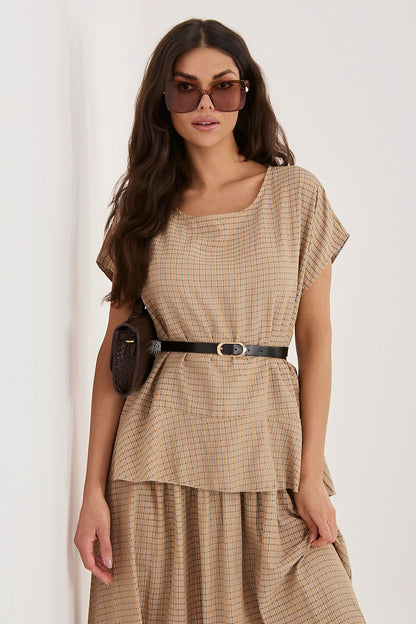   Bluzka Model IT-BZ-FL10332.80 Camel - Italy Moda 