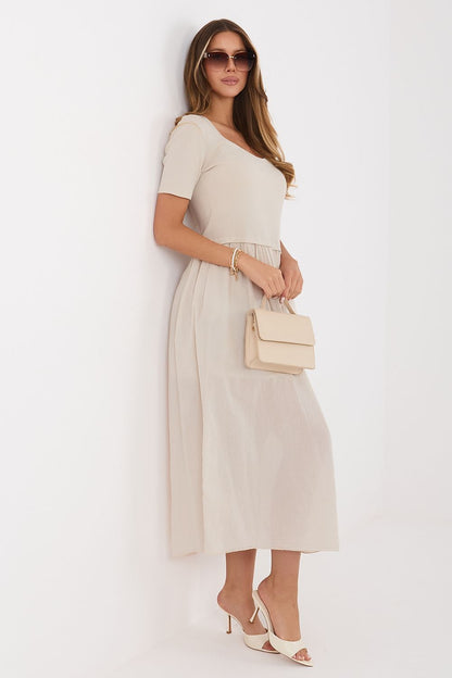  Sukienka Model MI-SK-26044.79 Beige - Italy Moda 