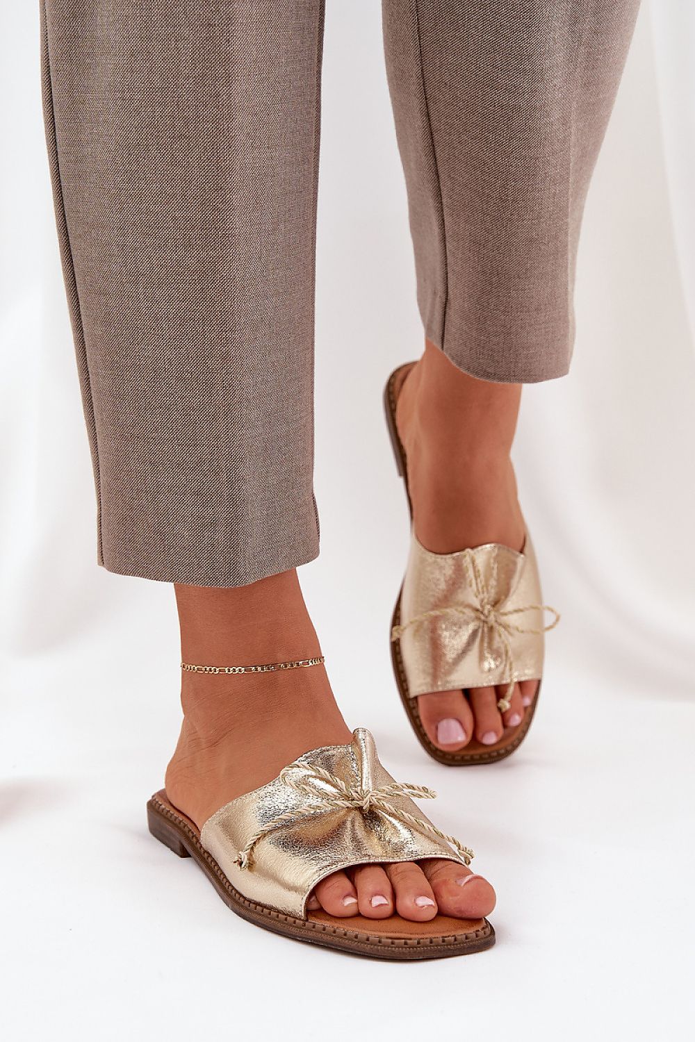  Sandał Klapki Model Deonelis M559/M509 Gold - Step in style 