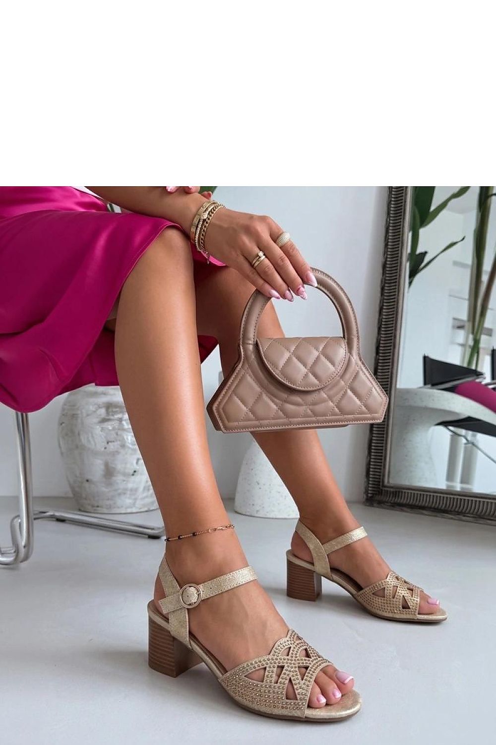  Sandały Model Liviak YEHJ-288 Beige - Solea 