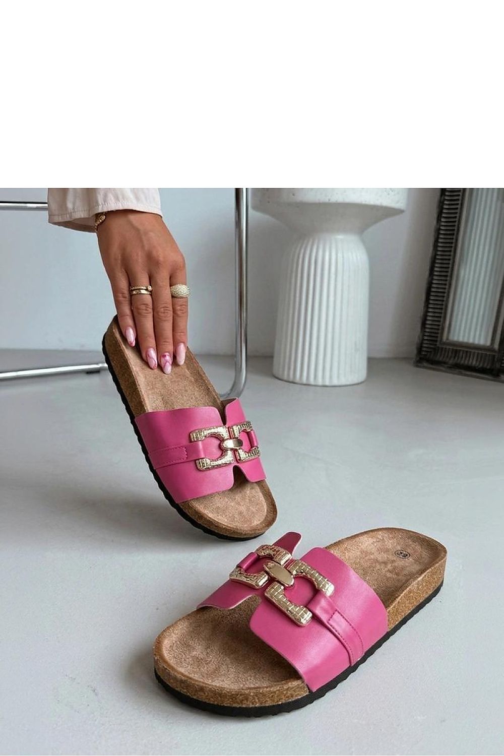  Sandał Klapki Model Rachele SAR-42 Pink Fuksja - Solea 