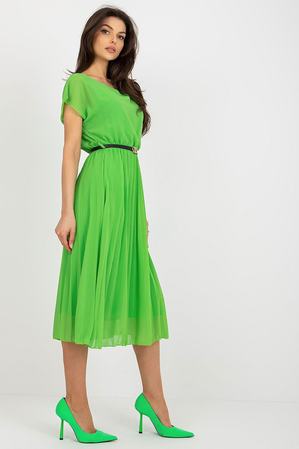  Sukienka Model DHJ-SK-8839-1.23X Light Green - Rue Paris 