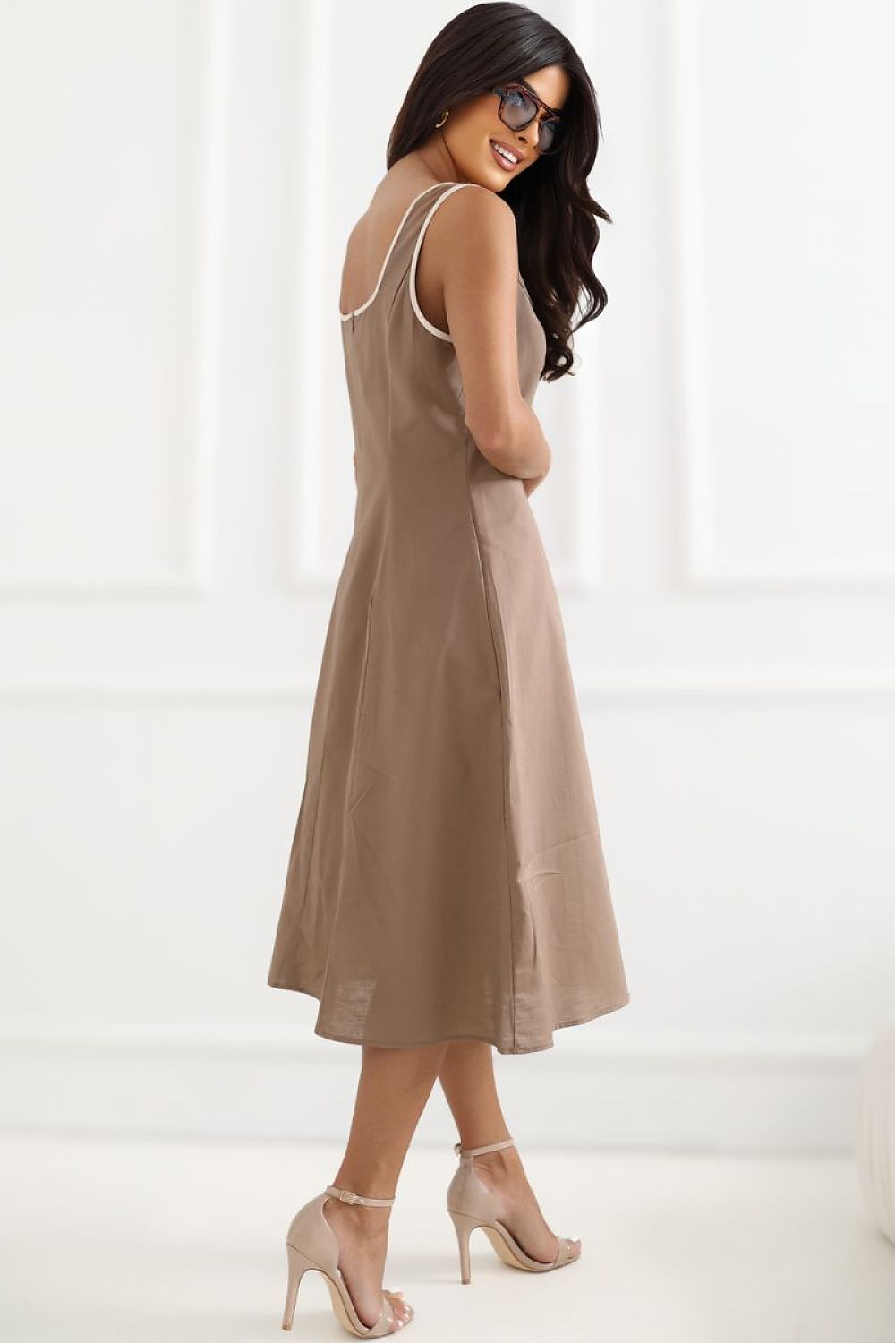  Sukienka Model IR-SK-J172902.74 Brown - Italy Moda 