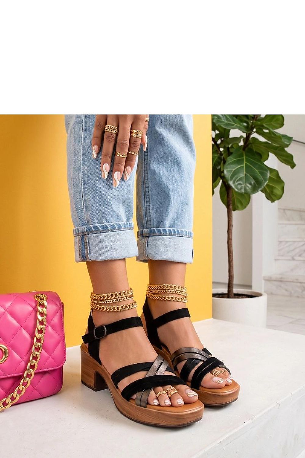  Sandały Model Dahlia N25-172 Black - Solea 