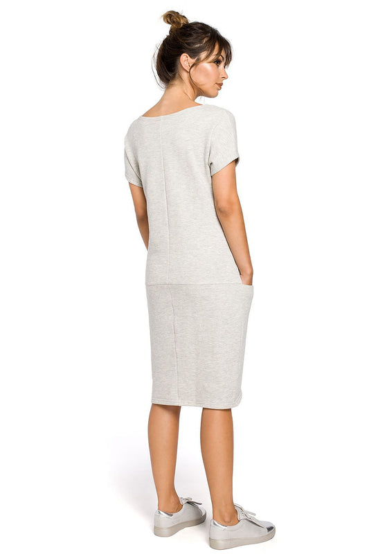  Sukienka Model B050 Popiel - BeWear 