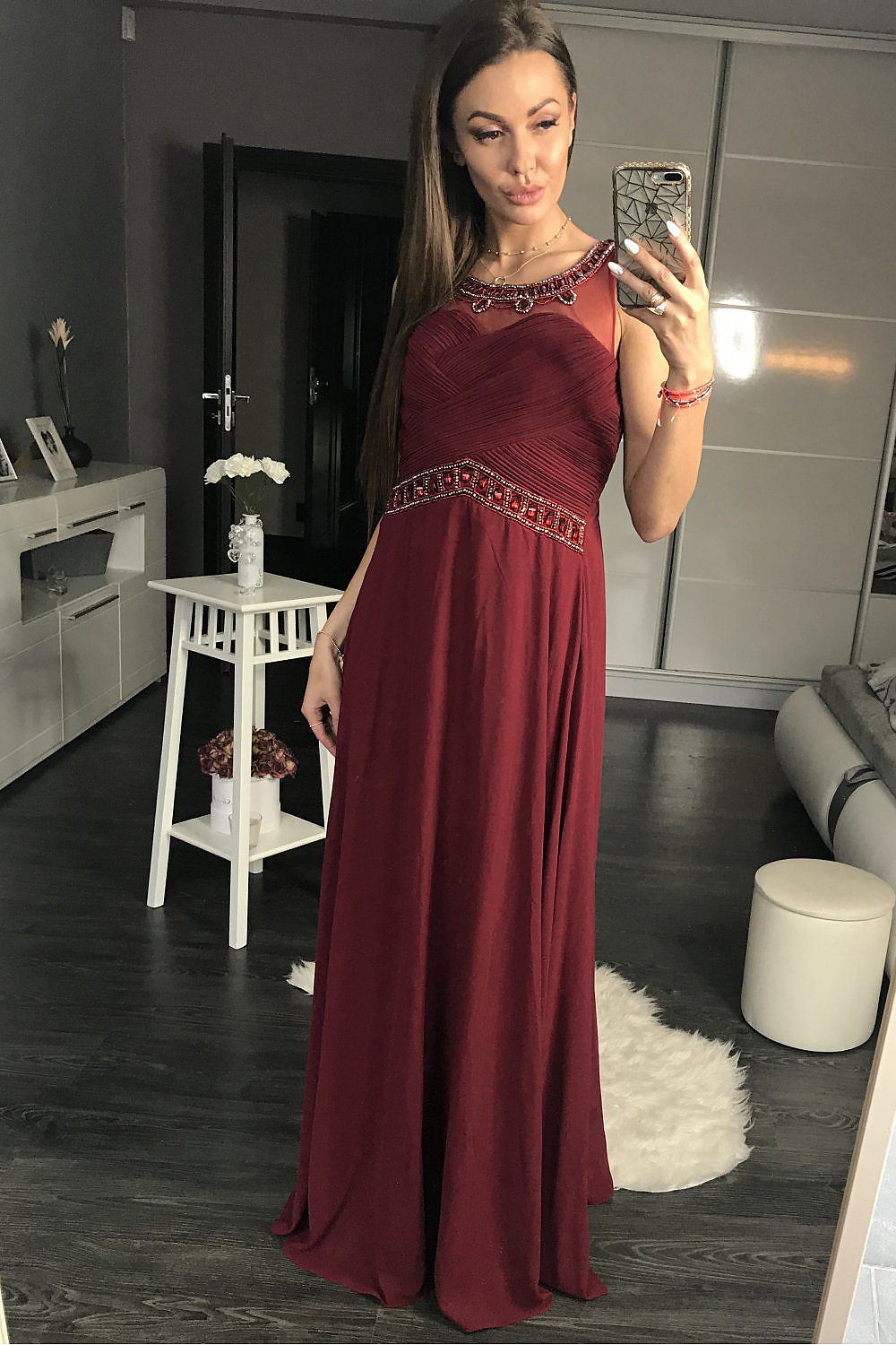  Sukienka Wieczorowa Model 17773 Oberżyna - YourNewStyle 
