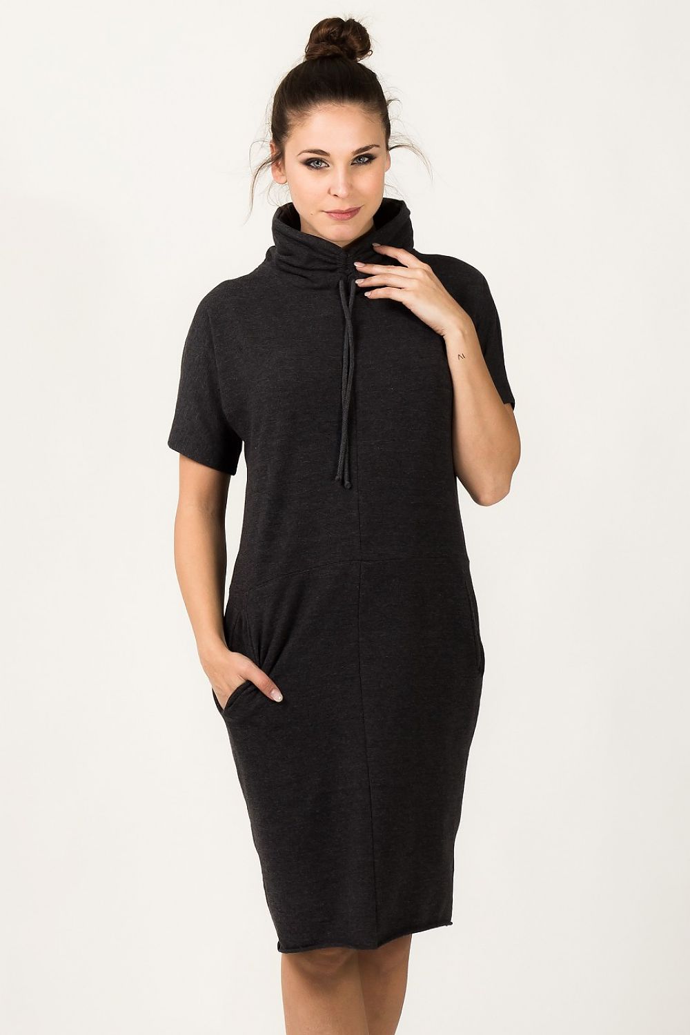  Sukienka Model Irmina 3 Dark Grey - Tessita 
