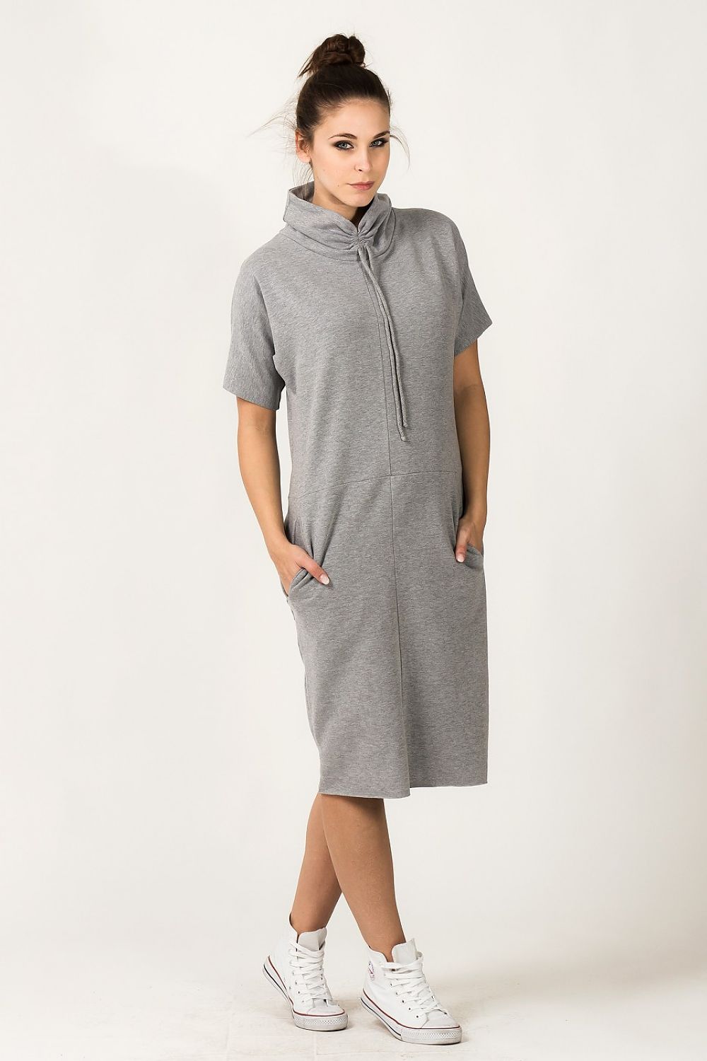  Sukienka Model Irmina 2 Light Grey - Tessita 