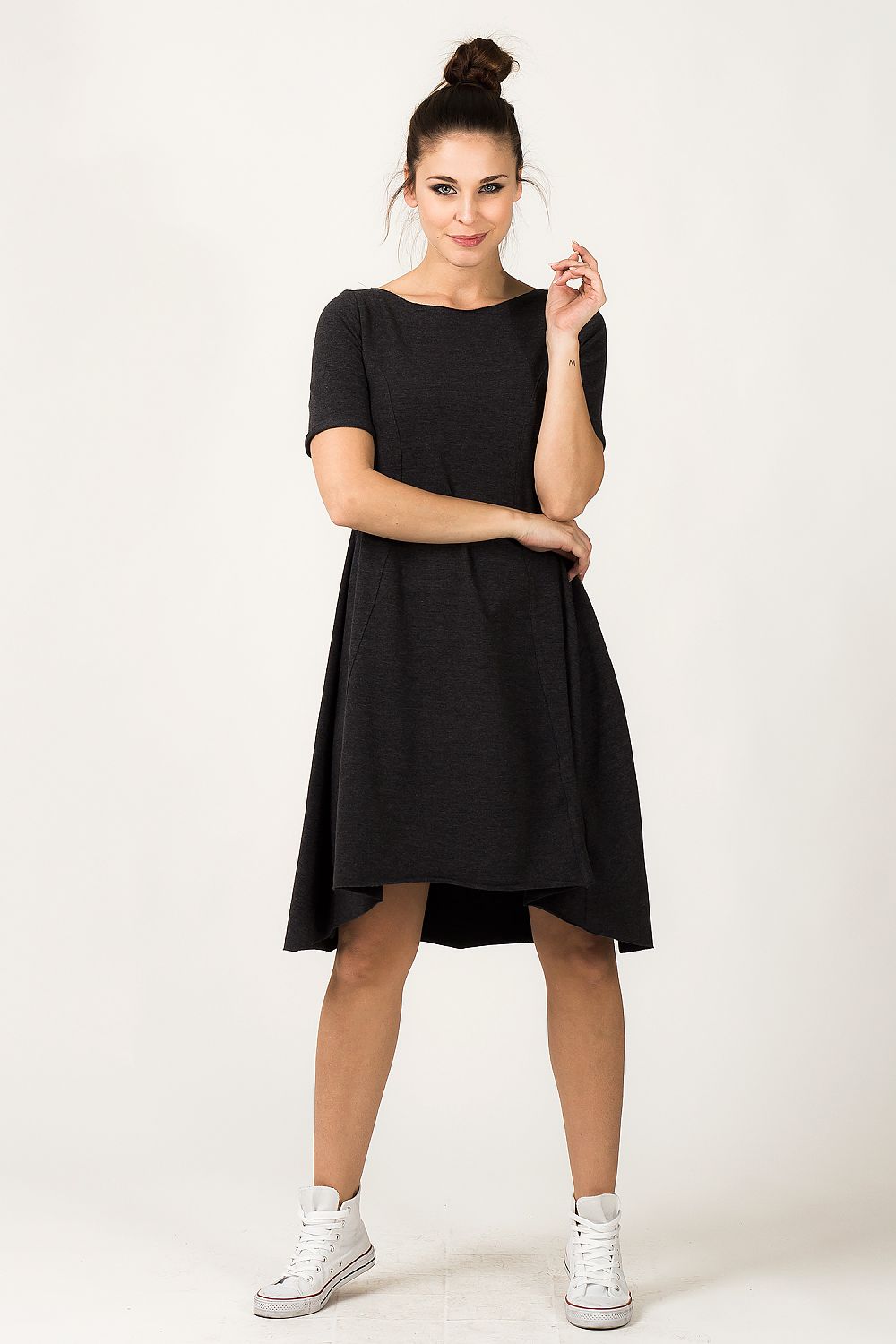  Sukienka Model Nadia 8 Dark Grey - Tessita 