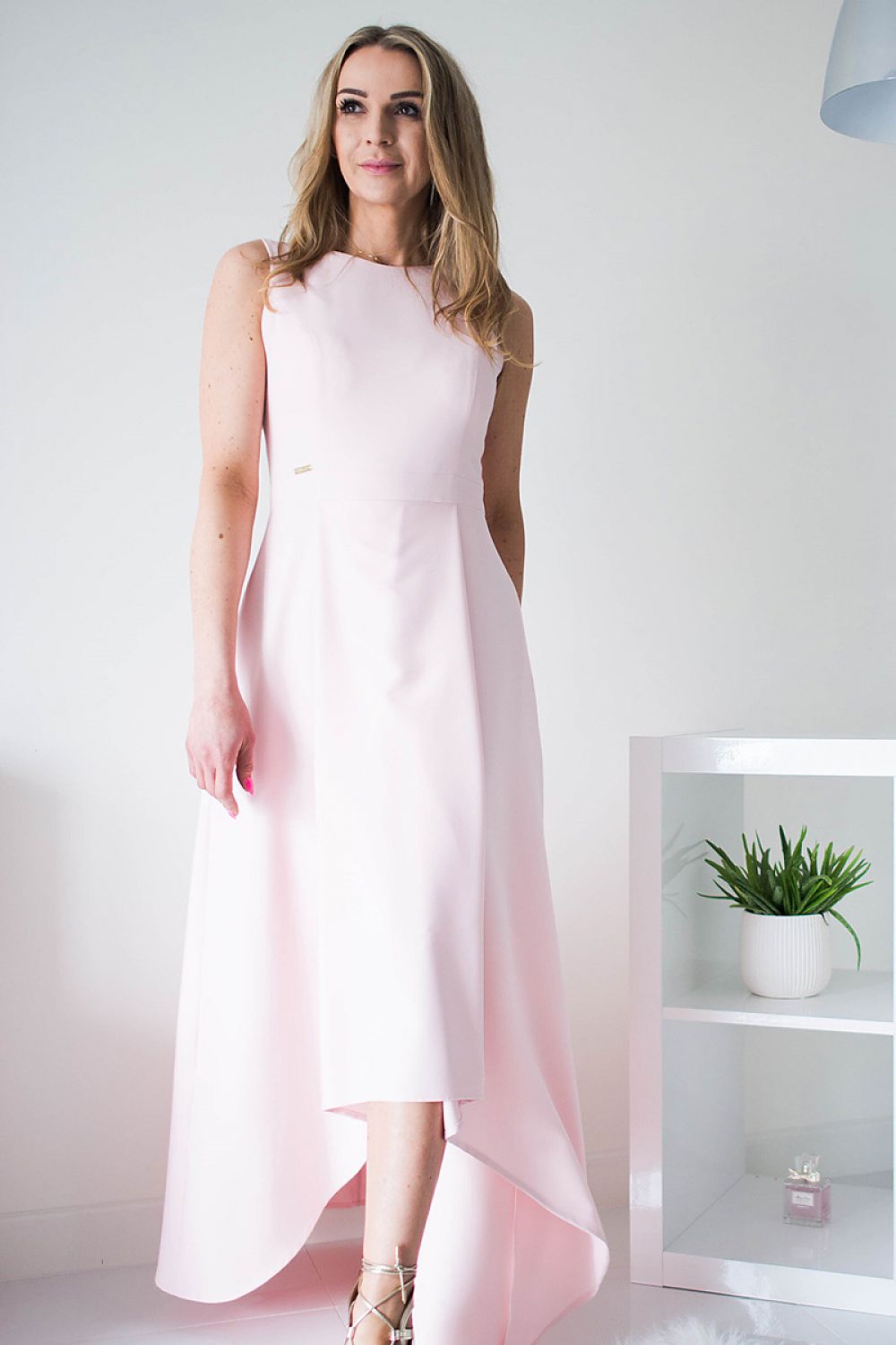   Sukienka Model Jennifer Powder Pink - Jersa 