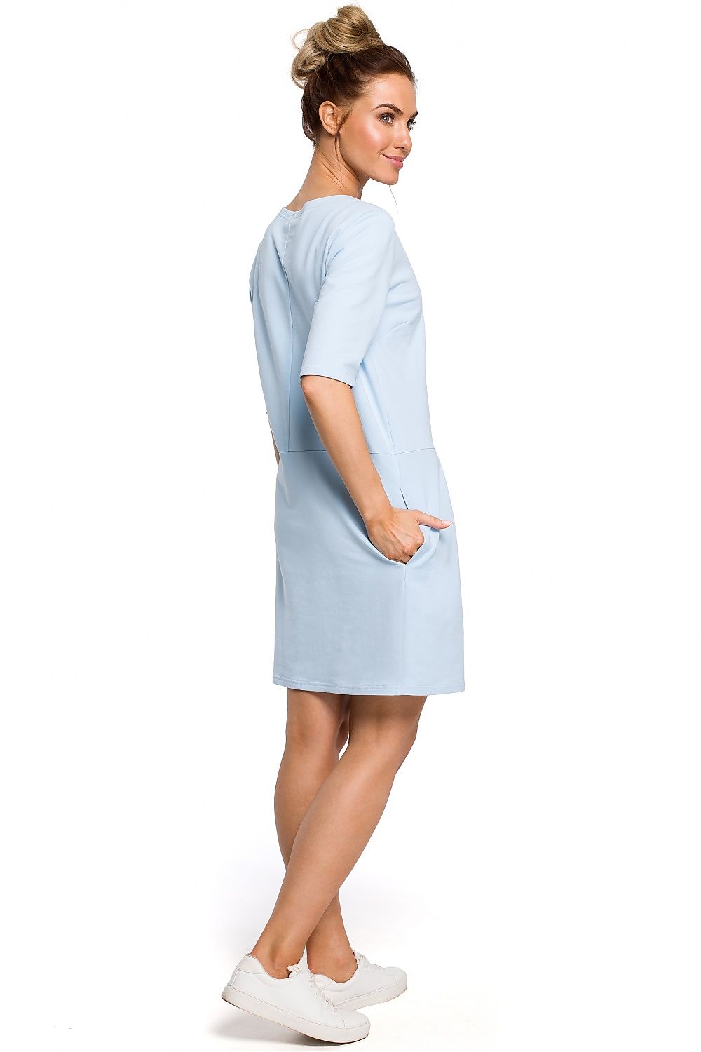  Sukienka Model MOE422 Sky Blue - Moe 