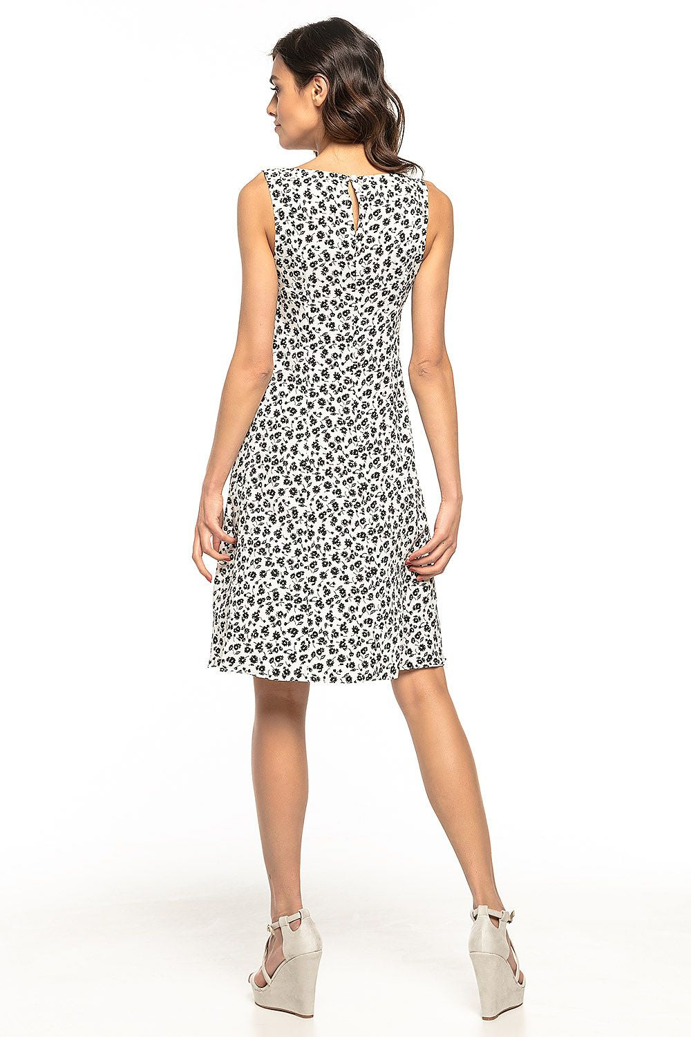  Sukienka Model T281/1 Black Flowers/White - Tessita 