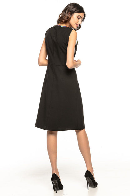  Sukienka Model T264/4 Black/Corol - Tessita 