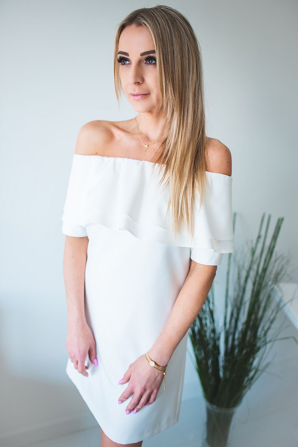  Sukienka Model Sandra Ecru - Jersa 