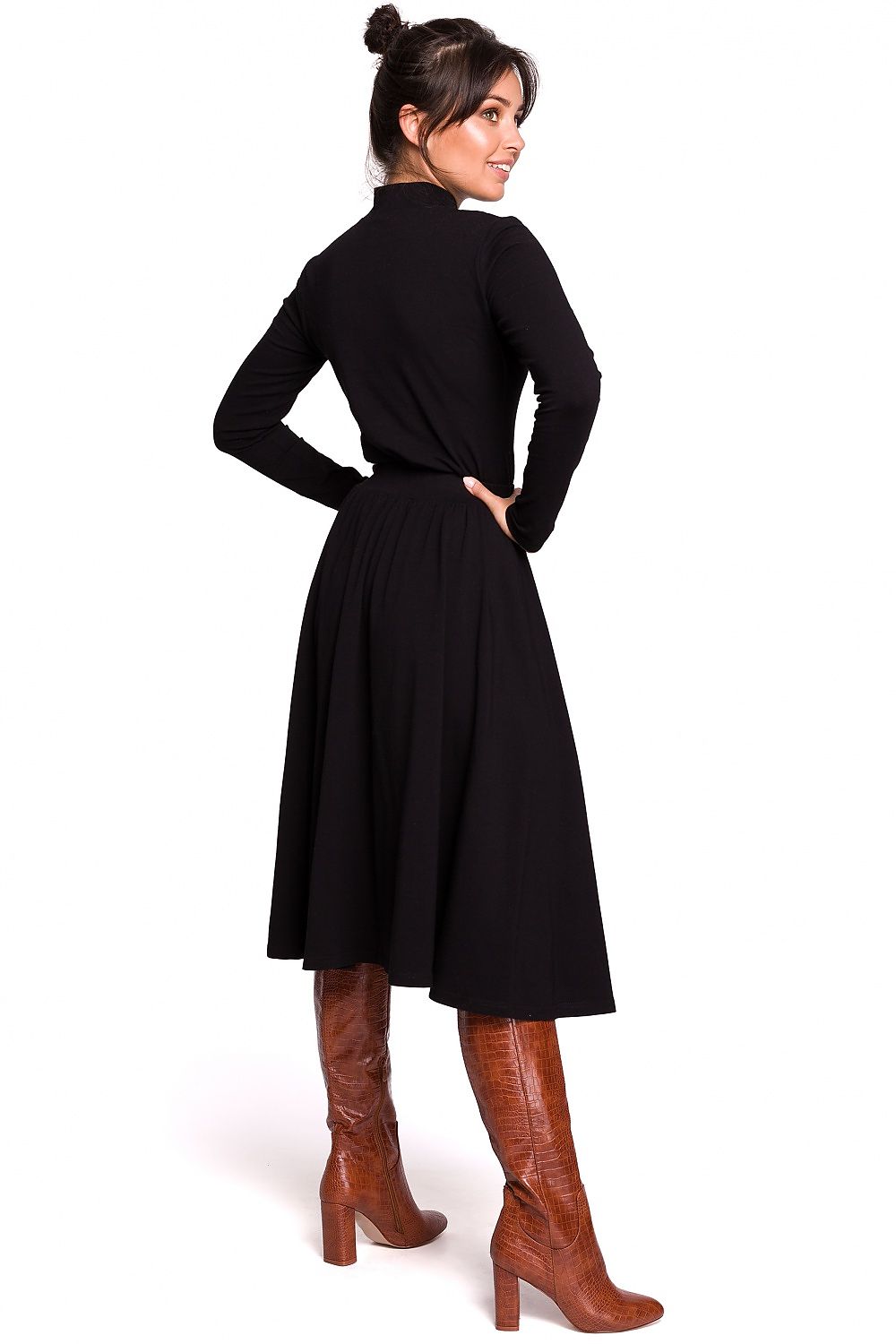  Spódnica Model B130 Black - BeWear 