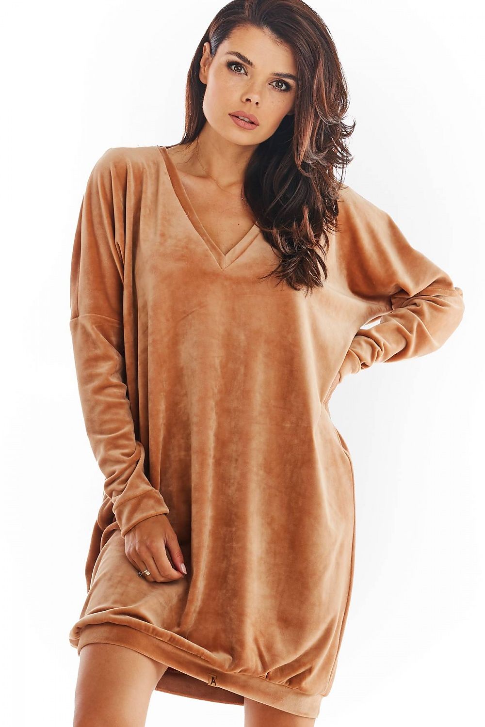  Sukienka Model A378 Beige Welur - awama 