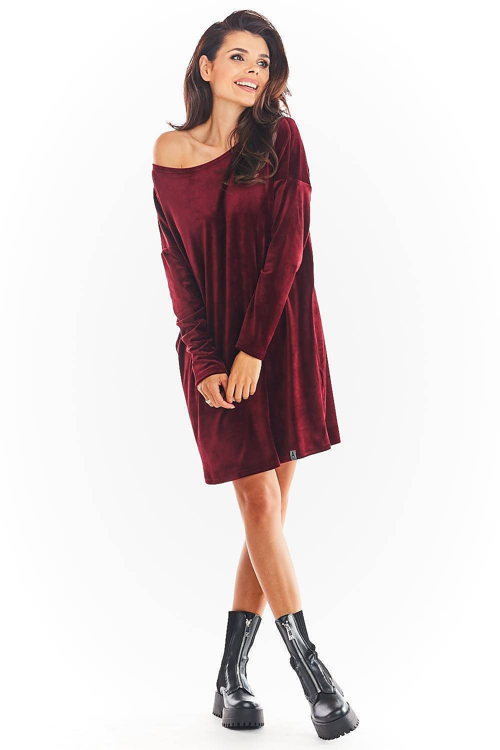  Sukienka Model A370 Bordo Welur - awama 